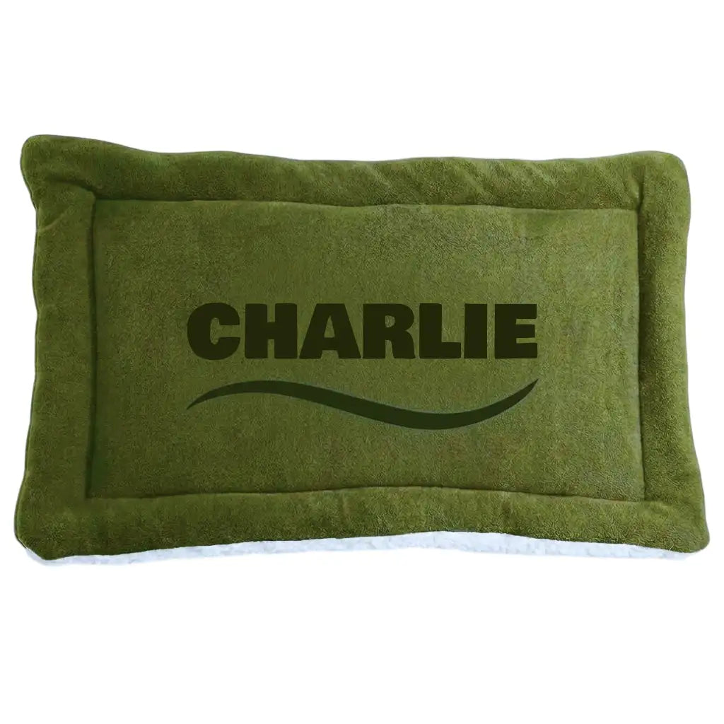 Personalized Green Double-Sided Dog & Cat Mat Bed - Custom Engraved Fleece & Sherpa Pet Bed, Washable Handmade Blanket
