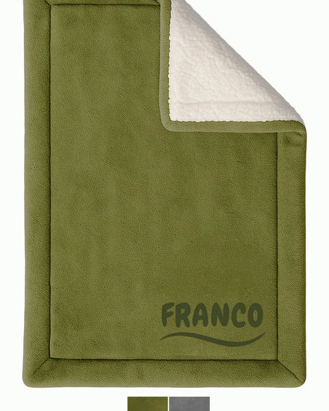 Personalized Green Pet Blanket Mat 31x24 - Engraved Pet Name, Double-Sided Fleece & Sherpa, Dog & Cat