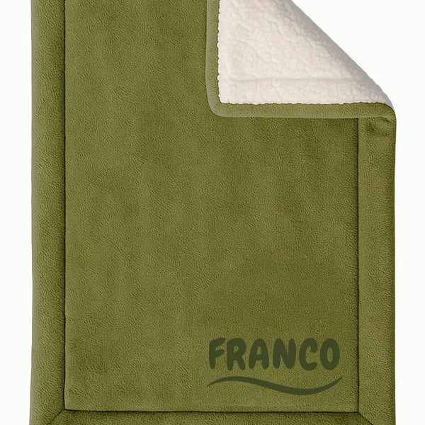 Personalized Green Pet Blanket Mat 31x24 - Engraved Pet Name, Double-Sided Fleece & Sherpa, Dog & Cat