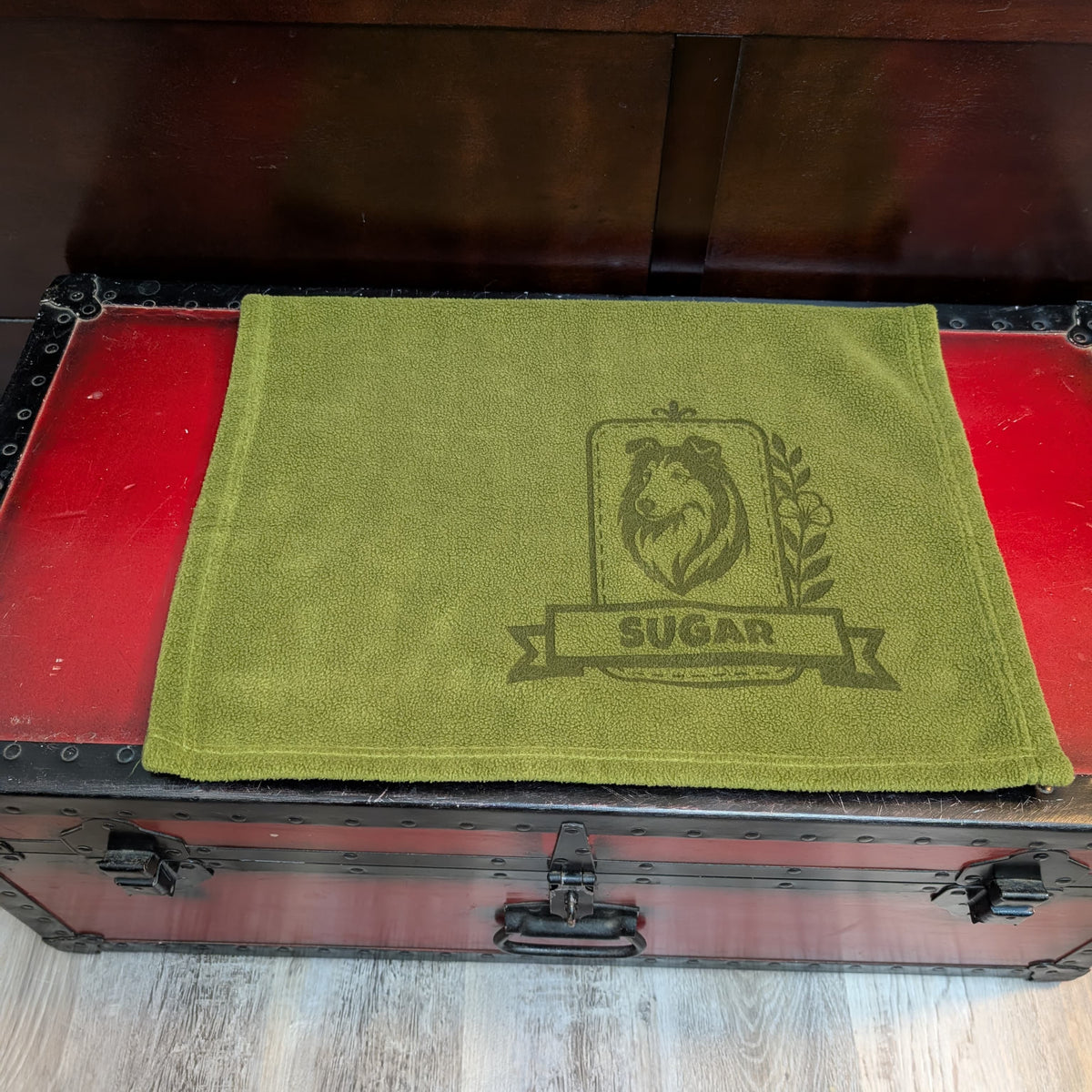 Dog & Cat Personalized Engraved Fleece Blanket – Custom Pet Name & Design